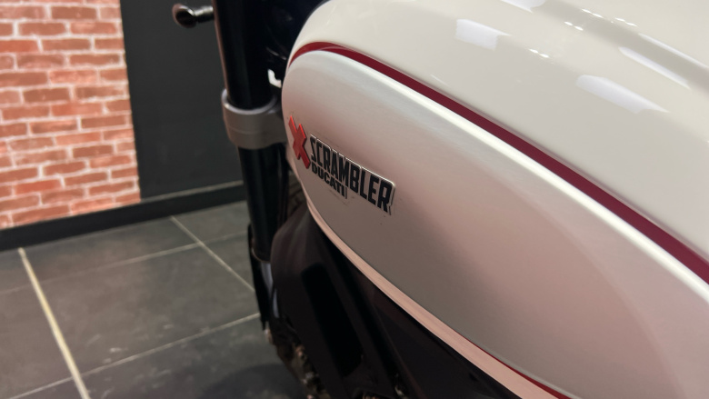 Ducati Scrambler Desert Sled - Red